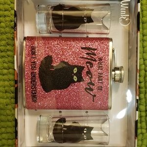 Cat flask and shot glass set
